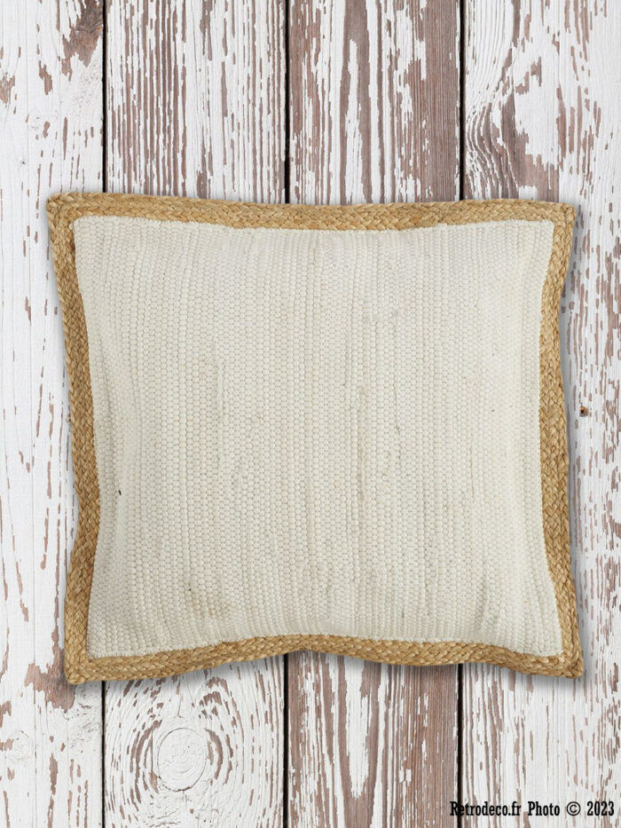 Coussin Branco blanc 45x45cm déco naturelle Athezza – Image 1