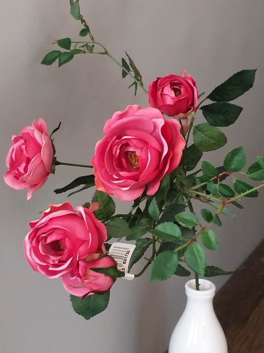 fleurs_artificielles_94237-042_3.jpg Branche de 5 roses Rose vif décoration de charme Vranckx – Image 1