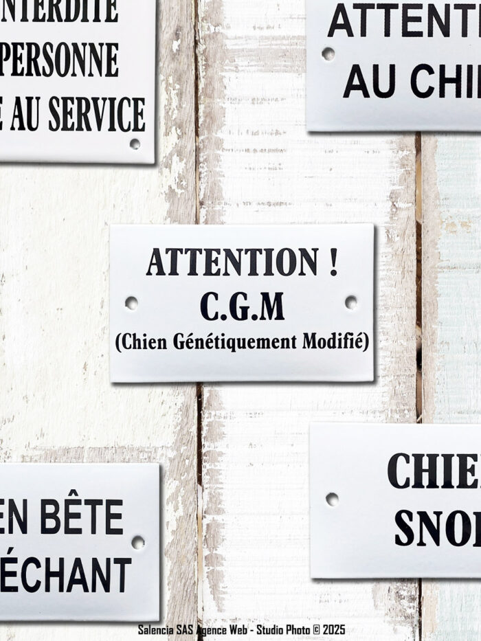Plaque émaillée Attention Chien Génétiquement Modifié Email Replica