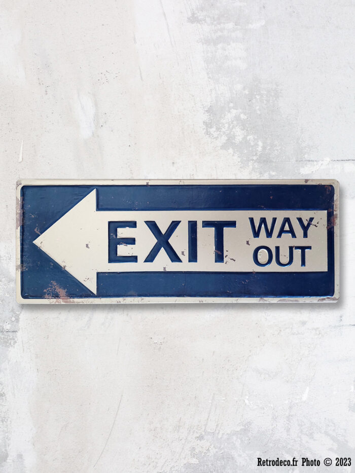 Plaque métal patiné bleu déco atelier Exit Way out – Image 1