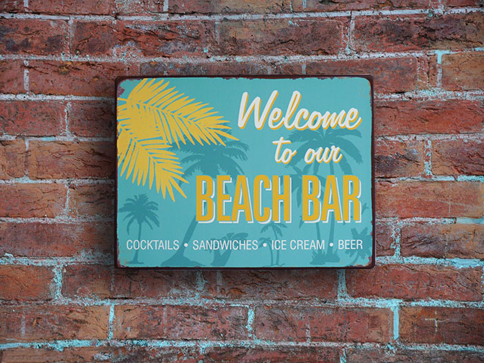 plaque_decorative_LAFINEM4648.jpg Plaque décorative Welcome to our beach bar déco bord de mer – Image 1