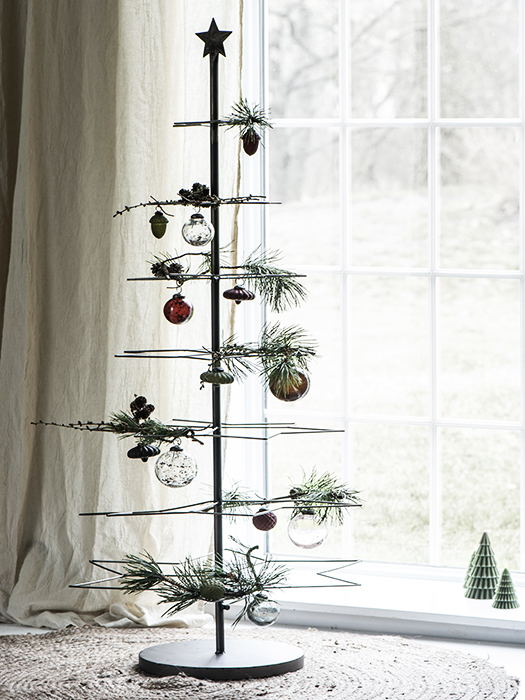 sapin_noel_ib_laursen_3197-25_1.jpg Grand sapin de noël forme étoile à customiser Ib Laursen – Image 1