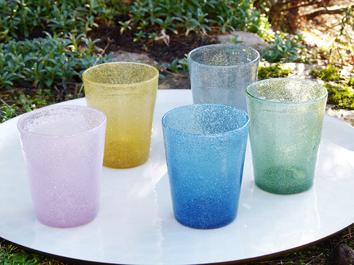 set_verre_ib_laursen_0199-99_1.jpg Set de 5 verres colorés soufflés à la main Ib Laursen – Image 1