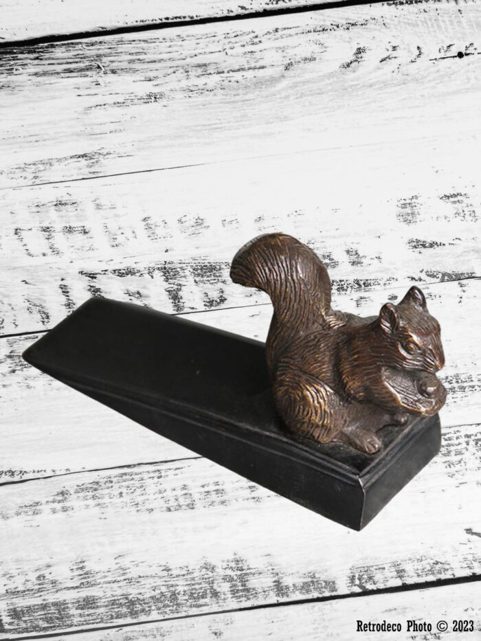 Cale-porte Ecureuil bronze antique Chehoma