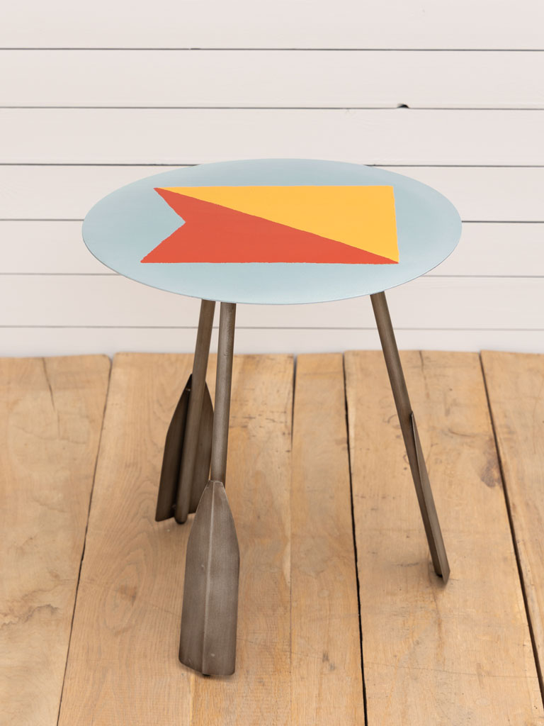 Table-appoint-Pavillon-Oscar-33465.jpg Table d'appoint pavillon Oscar Chehoma