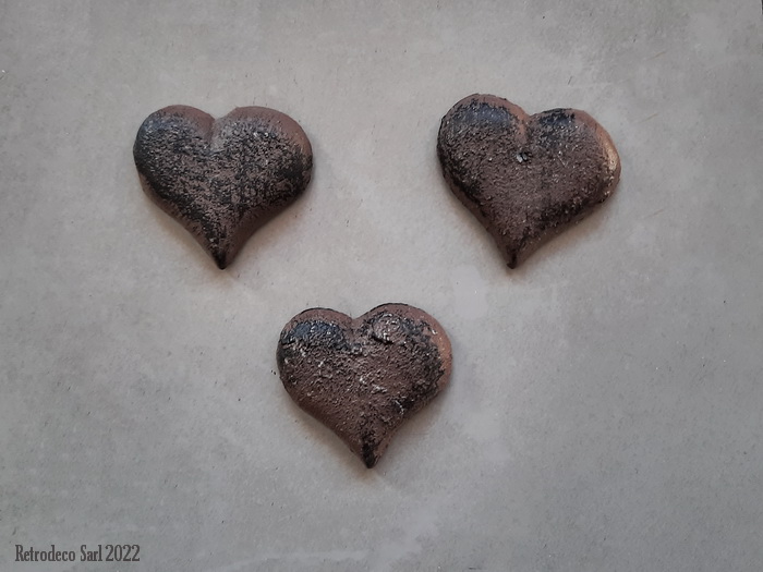 aimant-coeur-bronze-antique-chehoma.jpg Set magnets coeur antique déco brocante Chehoma – Image 1