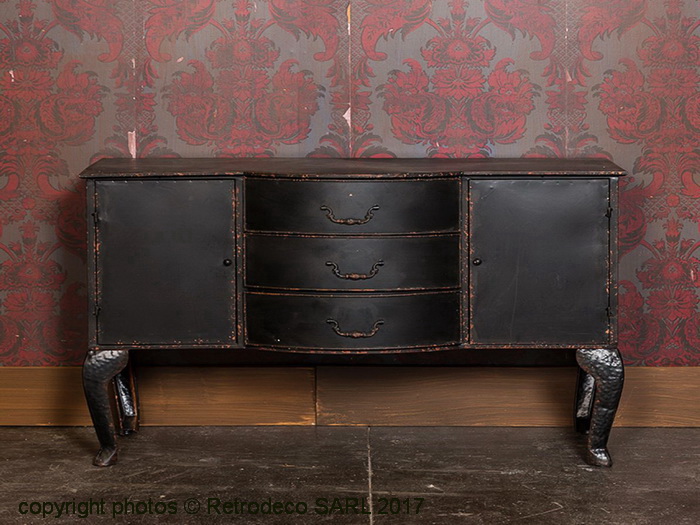 commode_baroque_chehoma_11160.jpg Commode baroque 3 tiroirs patine noire Chehoma – Image 1