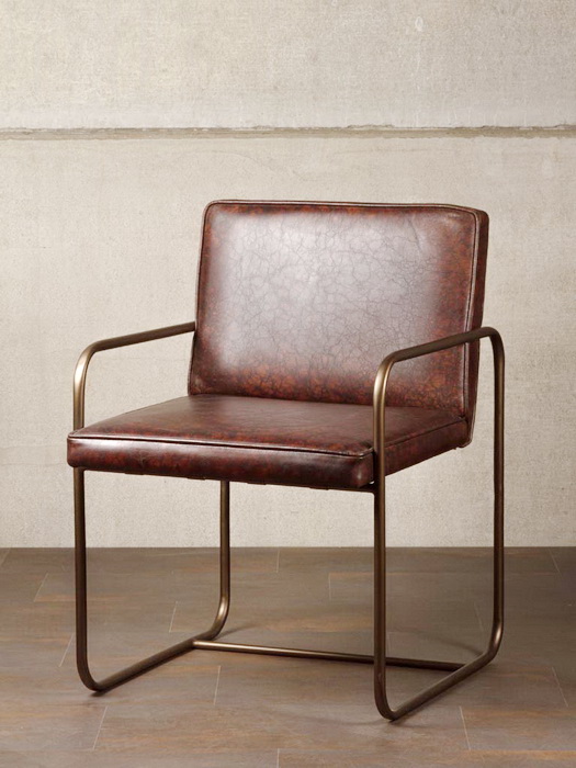 fauteuil_chehoma_30156_1.jpg Fauteuil cuir et métal Circuit déco vintage Chehoma – Image 1