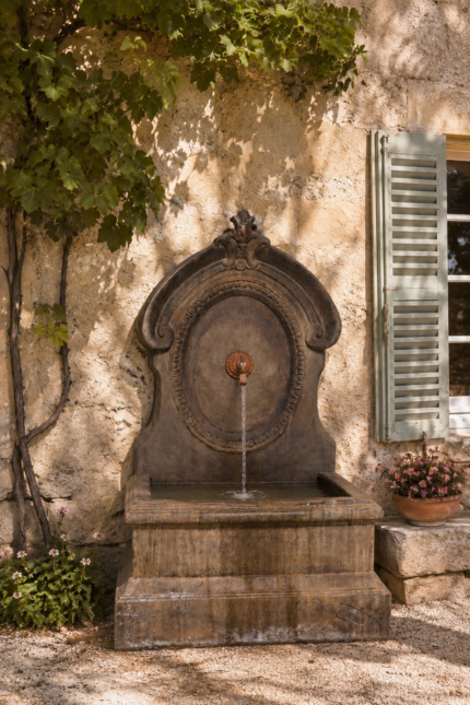 Fontaine murale Vaucluse Chehoma