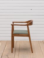 Chaise à accoudoirs acacia Kenzie – Image 2