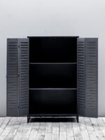 Armoire portes pliantes Vestiaire métal noir déco atelier – Image 2