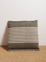 Coussin fines rayures Chehoma