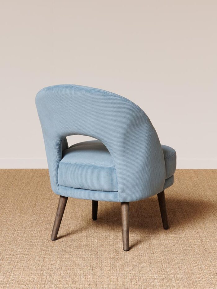 Fauteuil côtelé bleu clair Cyrus Chehoma – Image 3
