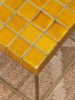 Table d'appoint jaune Coimbra Chehoma – Image 2