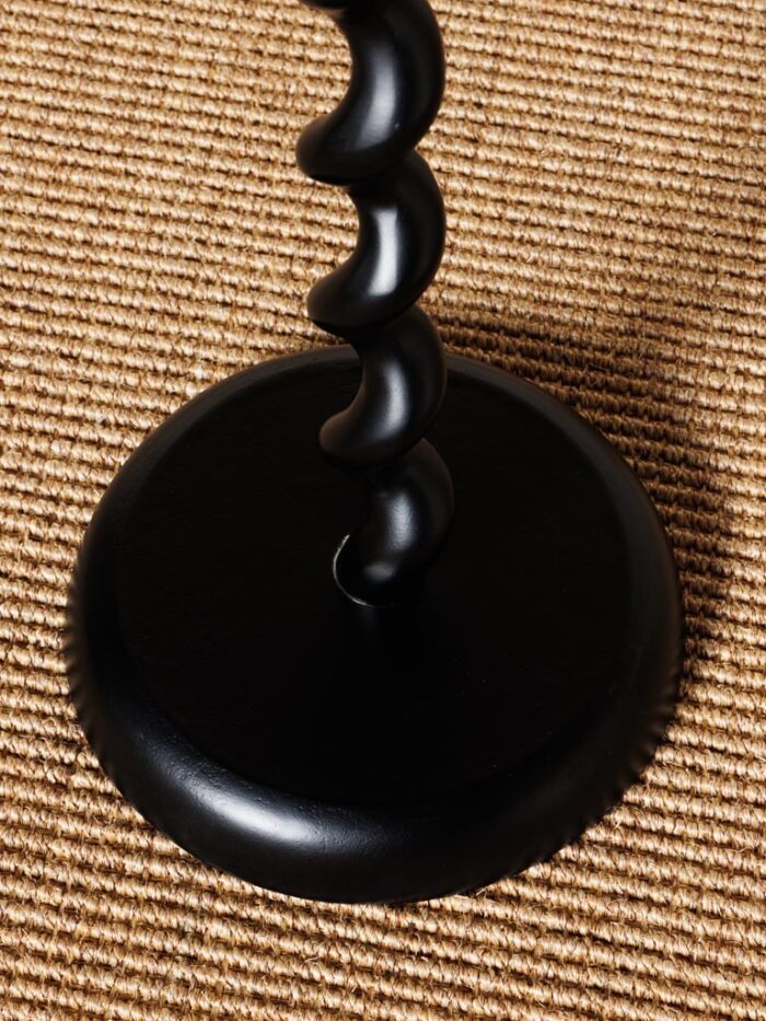 Table d'appoint noire graphique Chehoma – Image 2