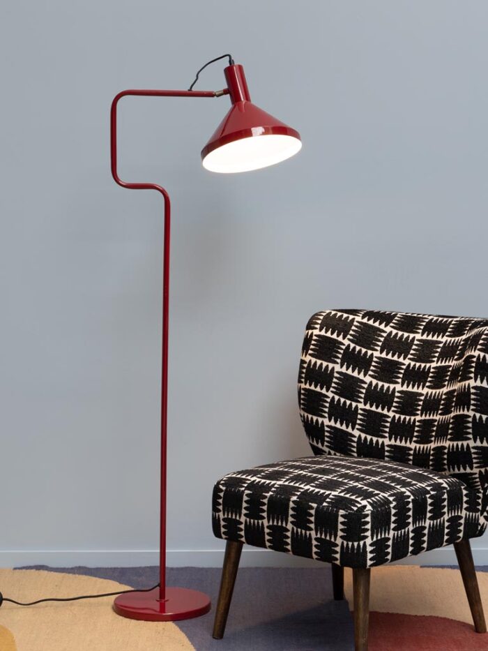 Lampe sur pied rouge Baltimore Chehoma – Image 2