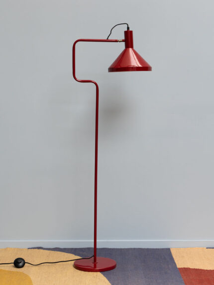 Lampe sur pied rouge Baltimore Chehoma
