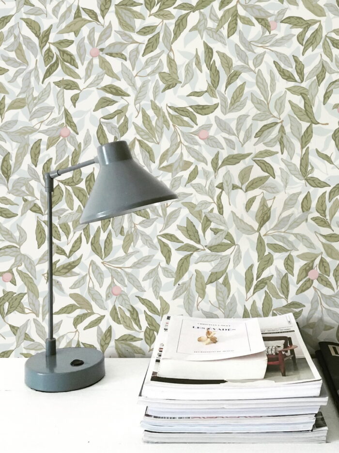 Papier peint Les Nymphes Vert Tea Marianne Ratier – Image 2