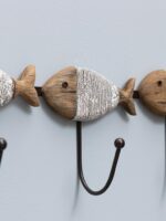 Petit porte manteau Poissons emmitouflés – Image 2