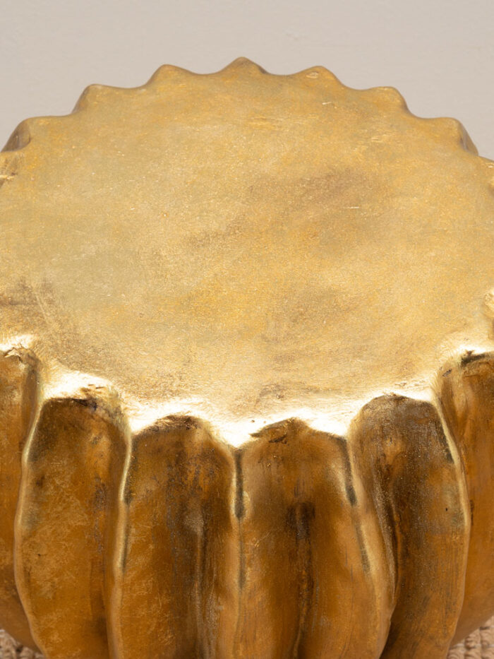 Table d'appoint dorée Cactus – Image 2