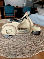 Miniature métal Moto Side-Car crème Antic Line