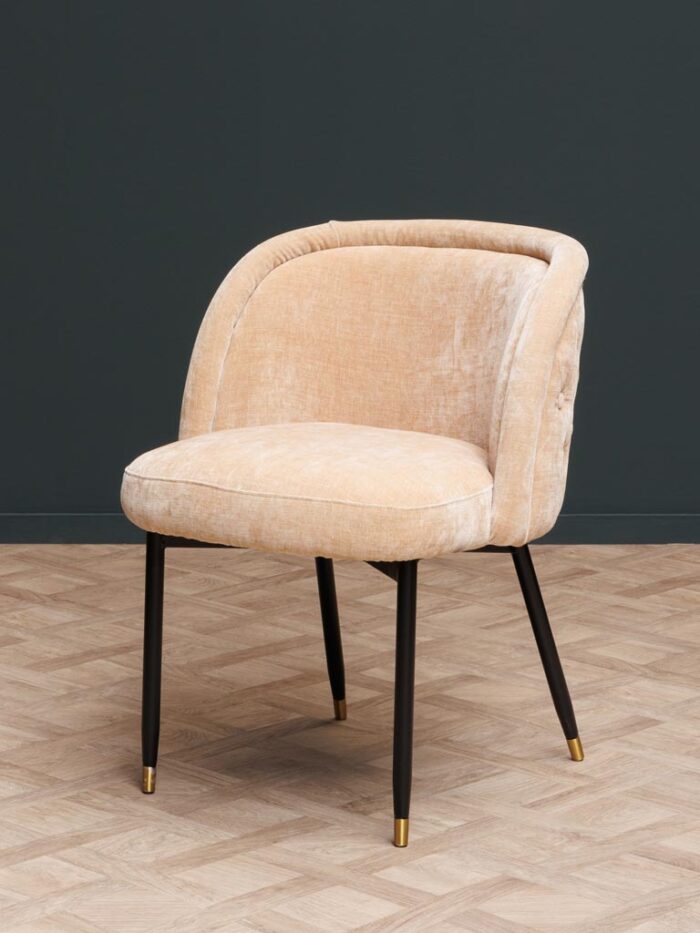 Chaise capitonnée Tramell Chehoma
