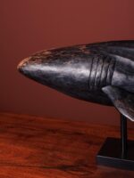 Grand requin noir base métal – Image 3