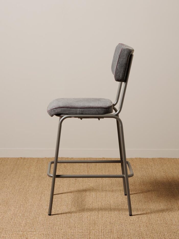 Chaise de comptoir grise Fairmont – Image 3