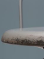 Chaise patine grise Valéry – Image 7