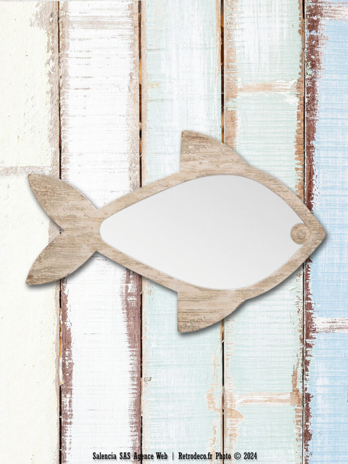 Miroir poisson bois patine blanche Chehoma