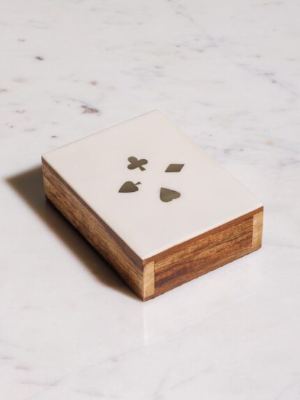 Boîte 1 jeu de cartes Chehoma