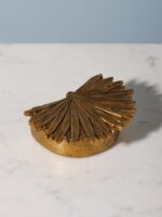 Boîte dorée feuille tropicale – Image 2