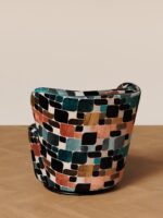 Fauteuil rotatif multicolore – Image 4