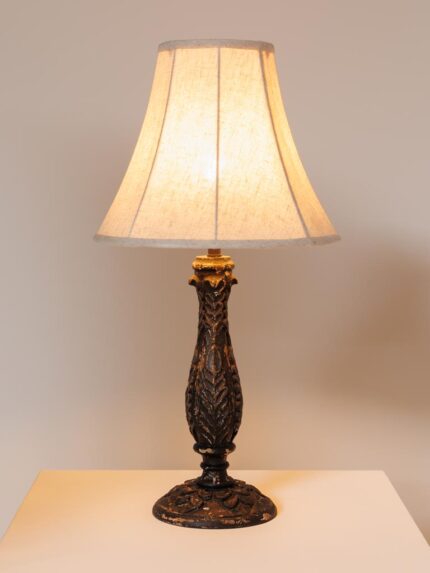Fine lampe sculptée Ephèse Chehoma