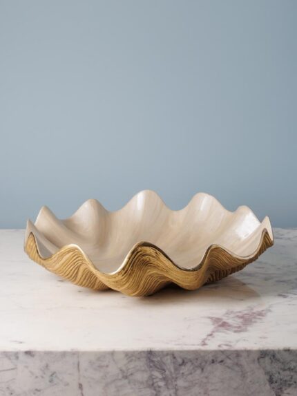 Grand plat coquillage émail beige Chehoma