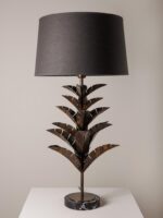 Lampe base marbre noir Hostoa Chehoma