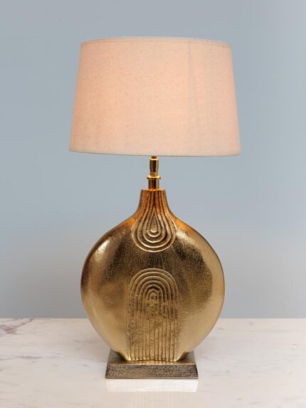 Lampe dorée Povas Chehoma