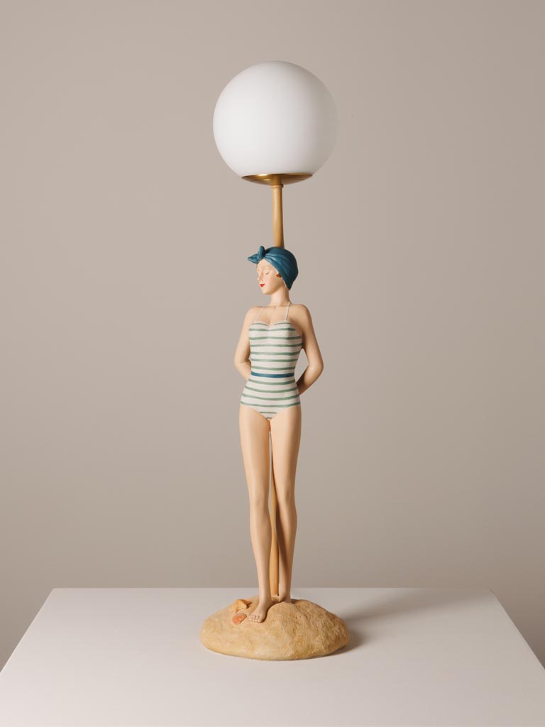Lampe Baigneuse bleue et globe Chehoma