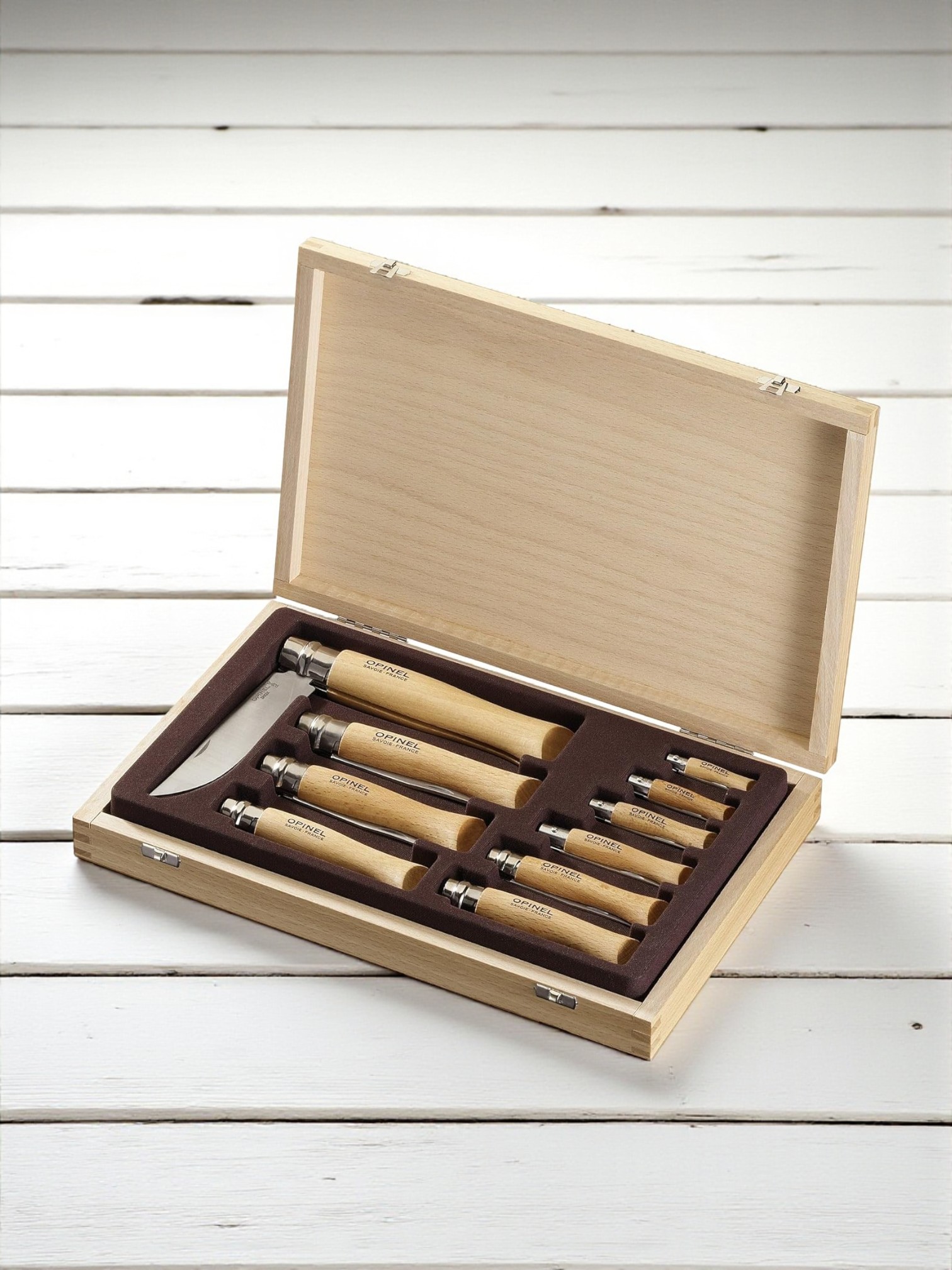 Coffret-bois-collection-10-couteaux-inox-Opinel-11311-01 Coffret bois collection 10 couteaux inox Opinel – Image 2