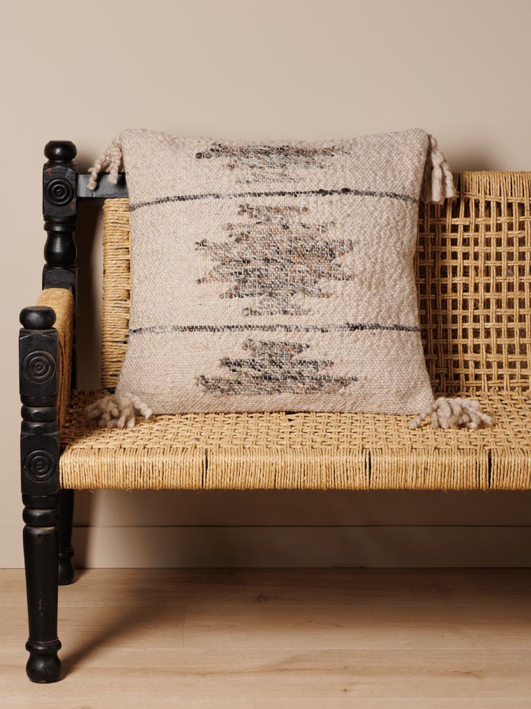 Coussin laine beige motif gris Dune Chehoma