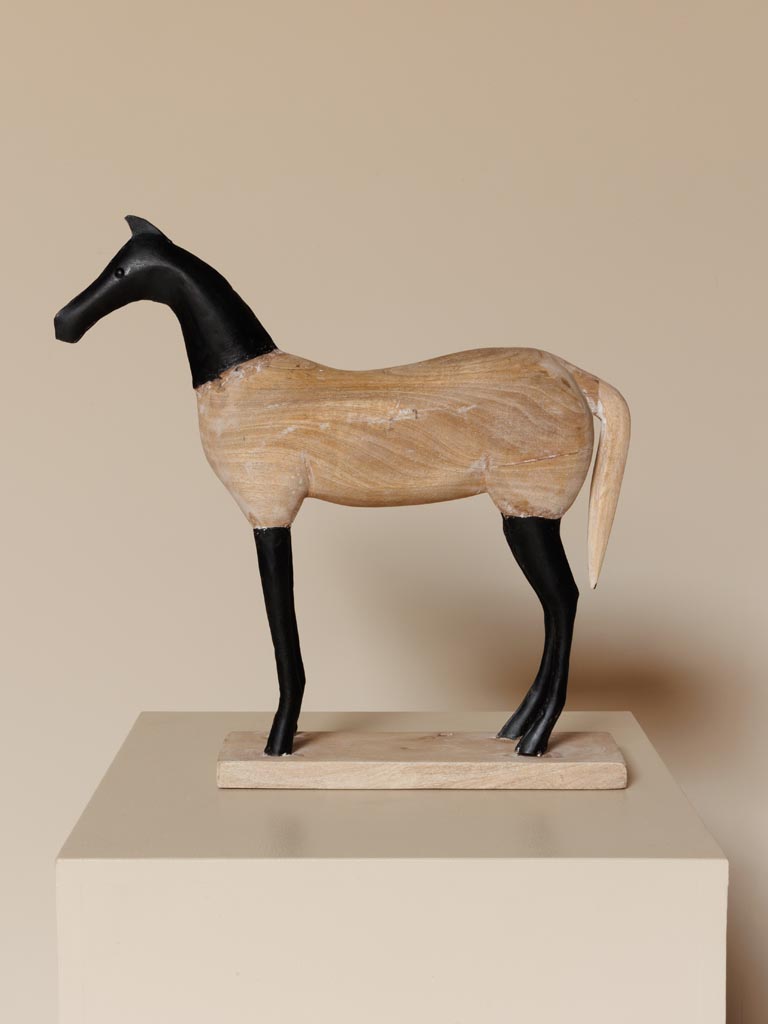 Grand cheval sur base Narra Manguier Chehoma
