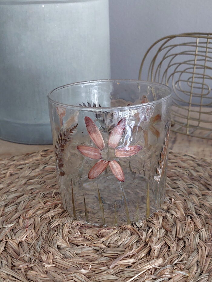 Verre bosselé fleur vieux rose – Image 2