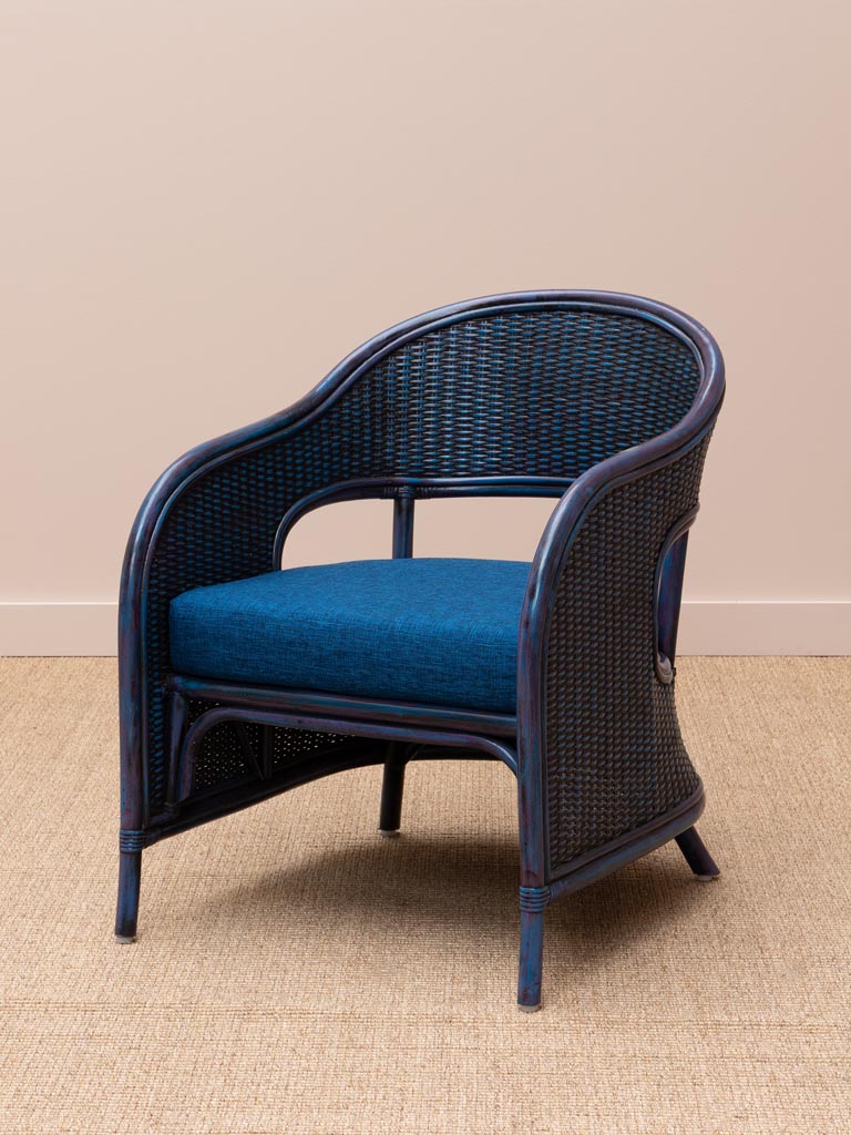 Fauteuil et coussin bleu Pigmento Chehoma