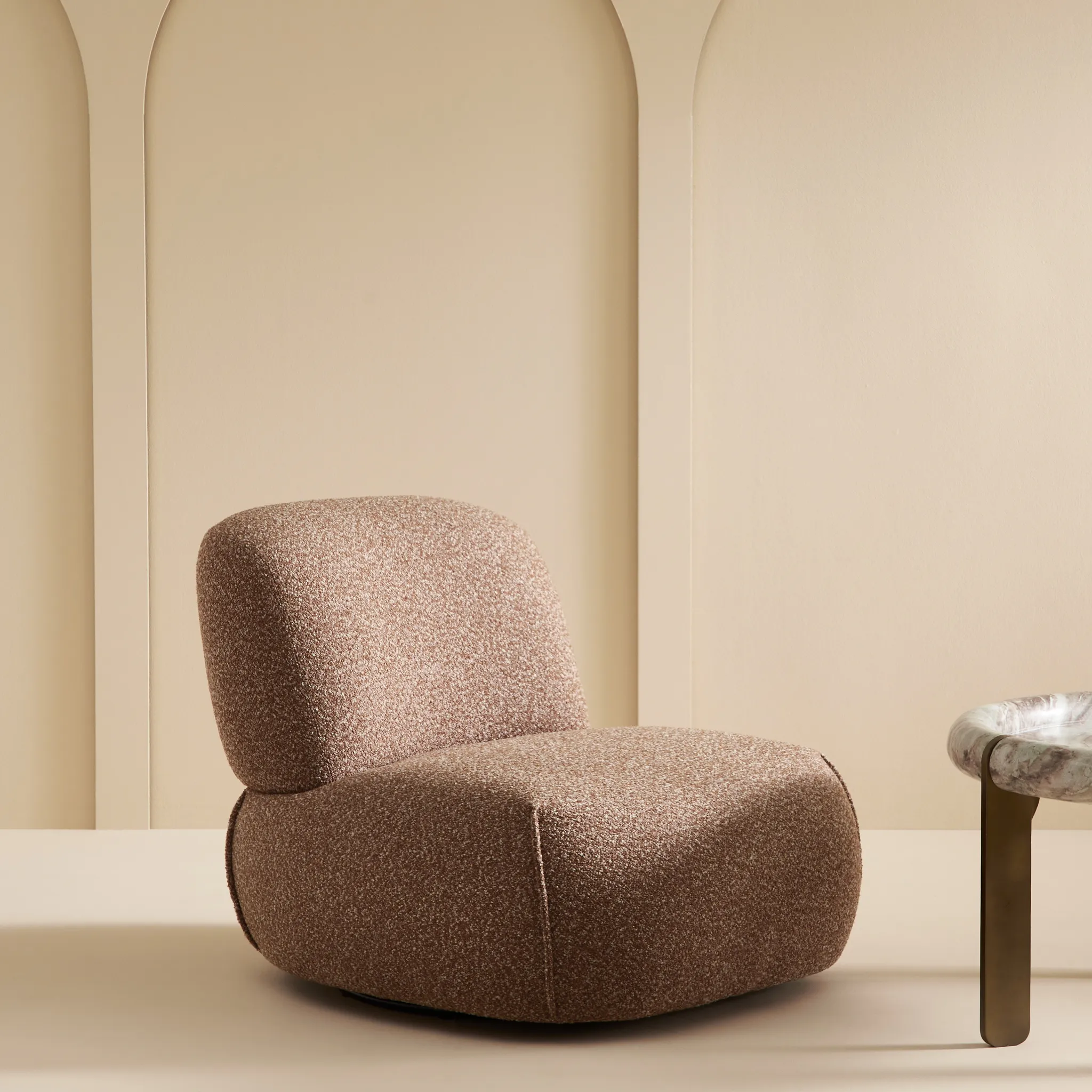 Fauteuil pivotant corail Cesar Signature